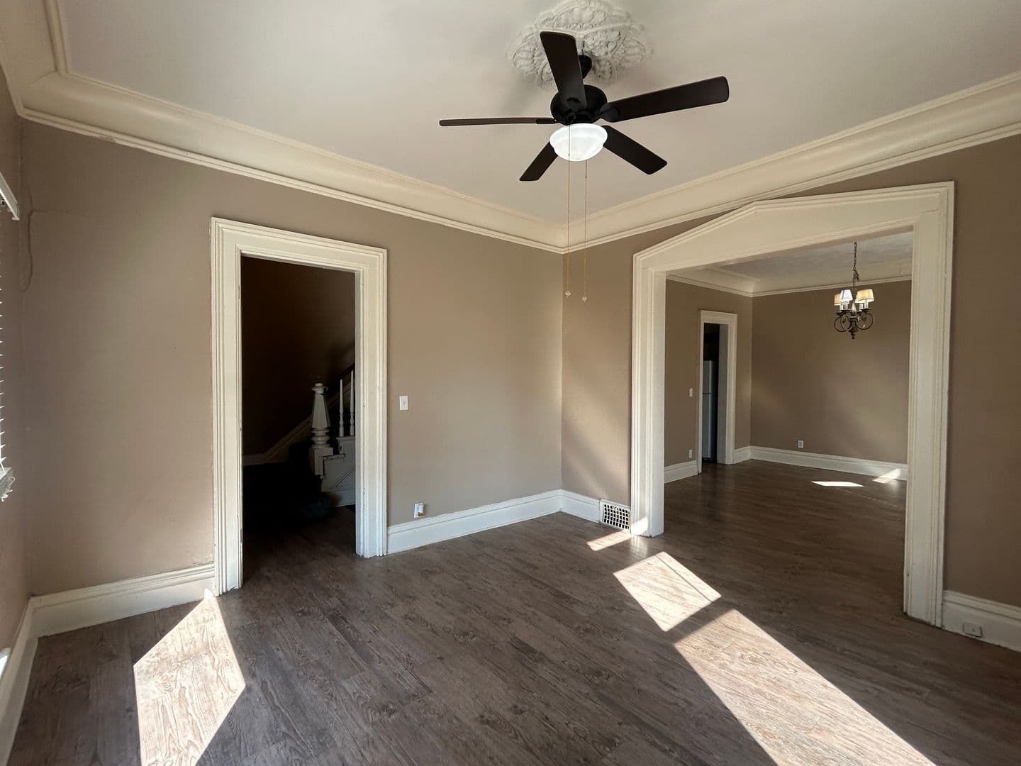 Davenport House: 1415 Pershing Ave