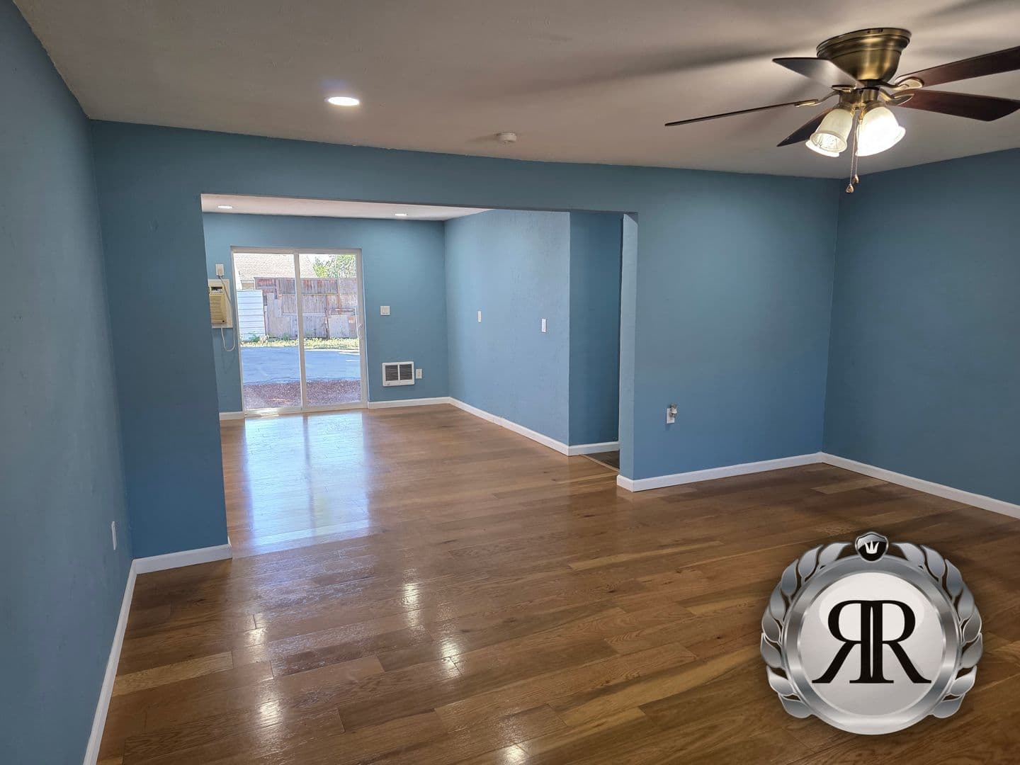 Yakima House: 1510 N Hathaway St