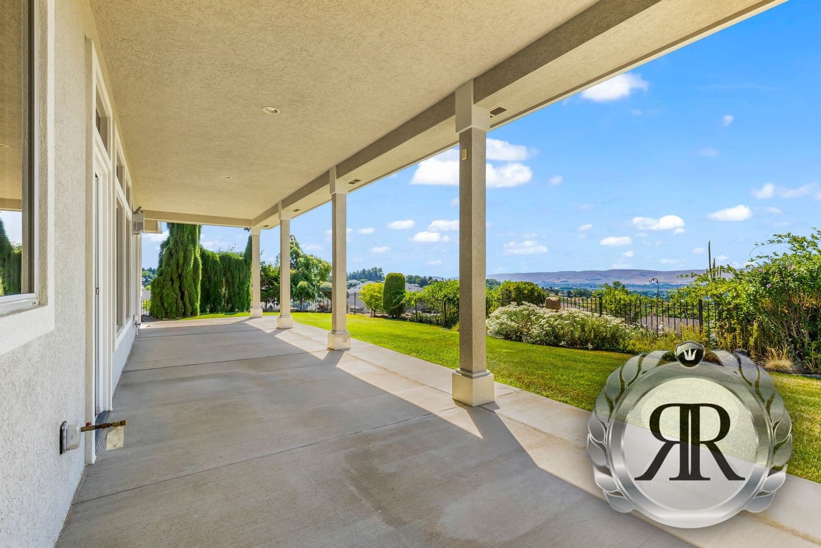 Yakima House: 7510 Plateau Place