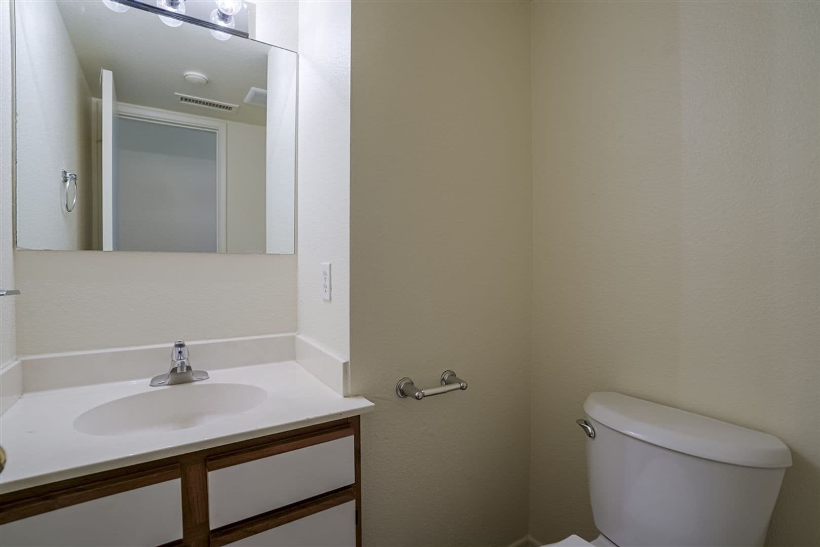 Prescott Valley Apartment: 4825 N. Robert Rd