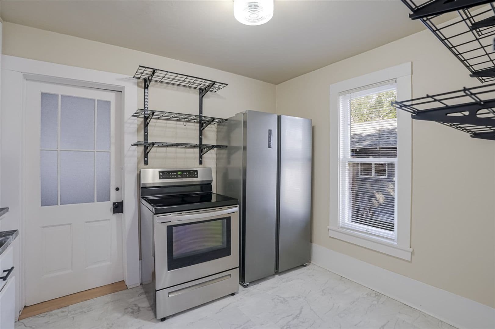 Prescott House: 312 N Pleasant Street