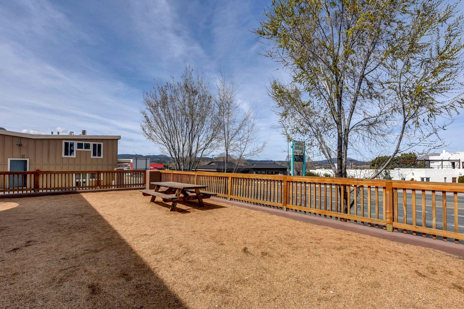 Prescott Apartment: 1141 E Gurley Street