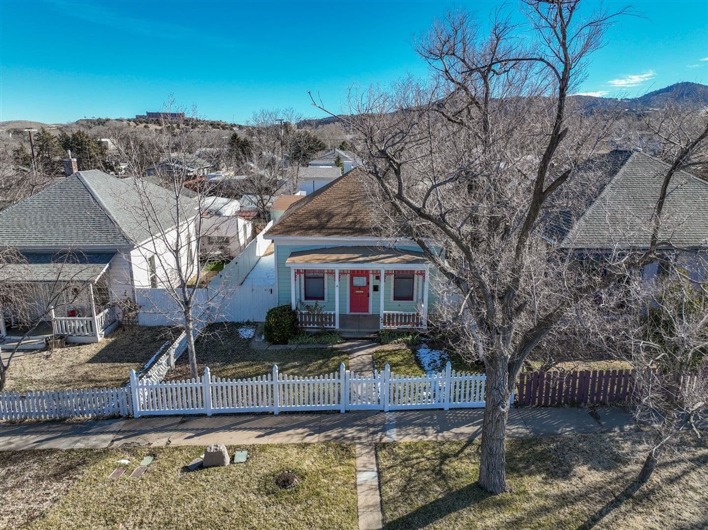 Prescott Apartment: 313 N Mount Vernon