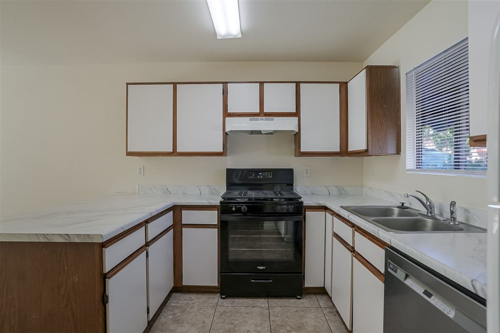 Prescott Valley Apartment: 4825 N. Robert Rd