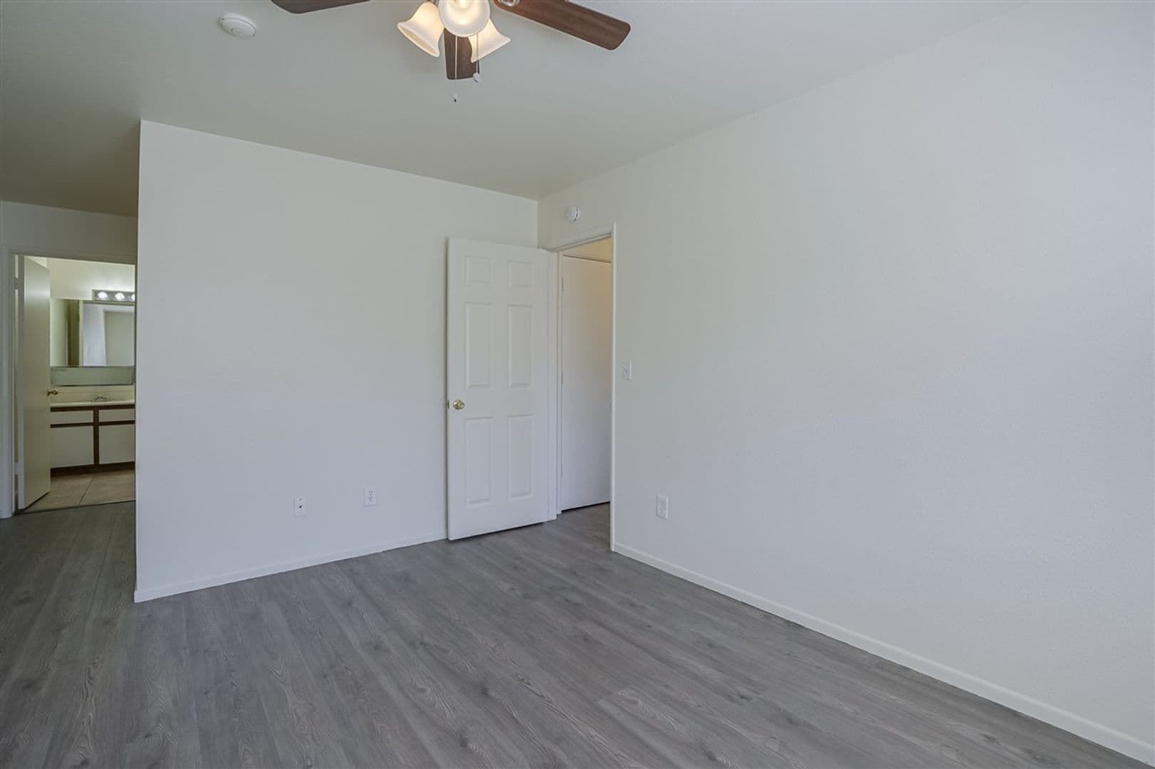 Prescott Valley Apartment: 4825 N. Robert Rd