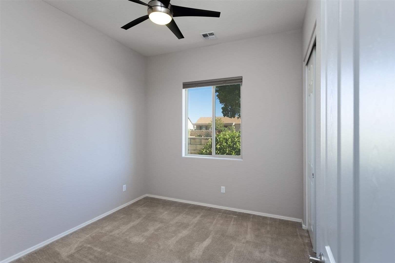 Prescott Valley House: 4077 N Aberdeen Avenue
