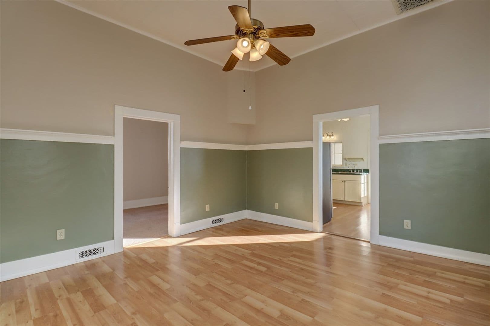 Prescott Apartment: 313 N Mount Vernon