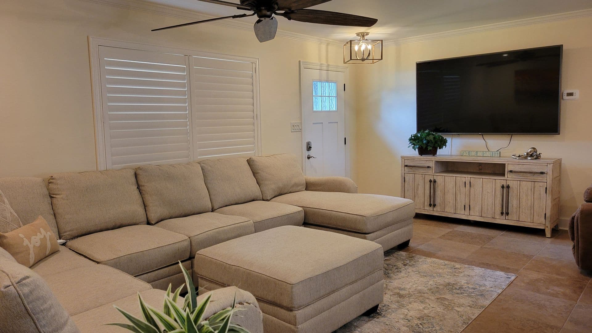 Sarasota House: 3932 Sunshine Ave.