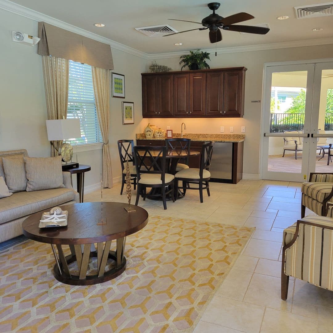 Osprey House: 152 Navigation Circle #107