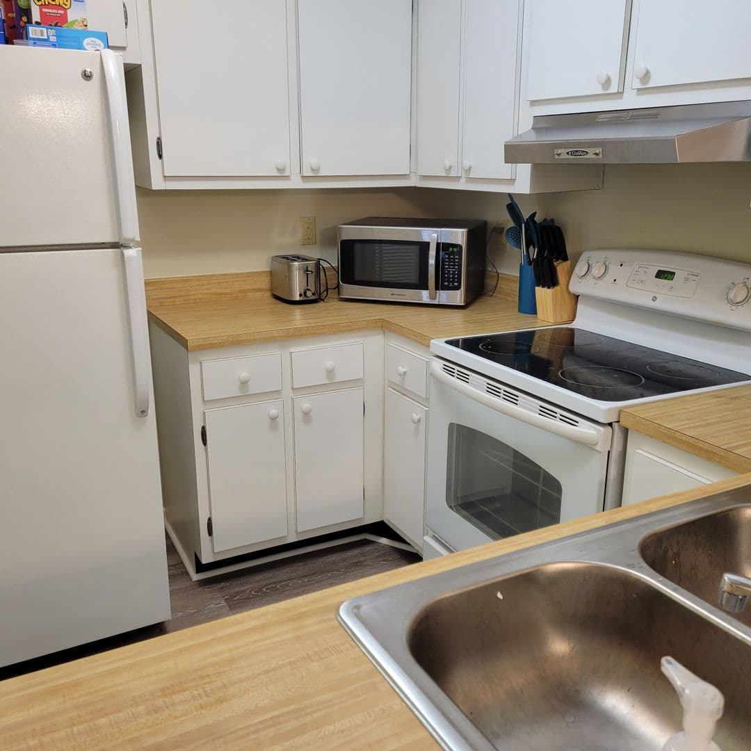 Sarasota House: 3275 Beneva Rd #104