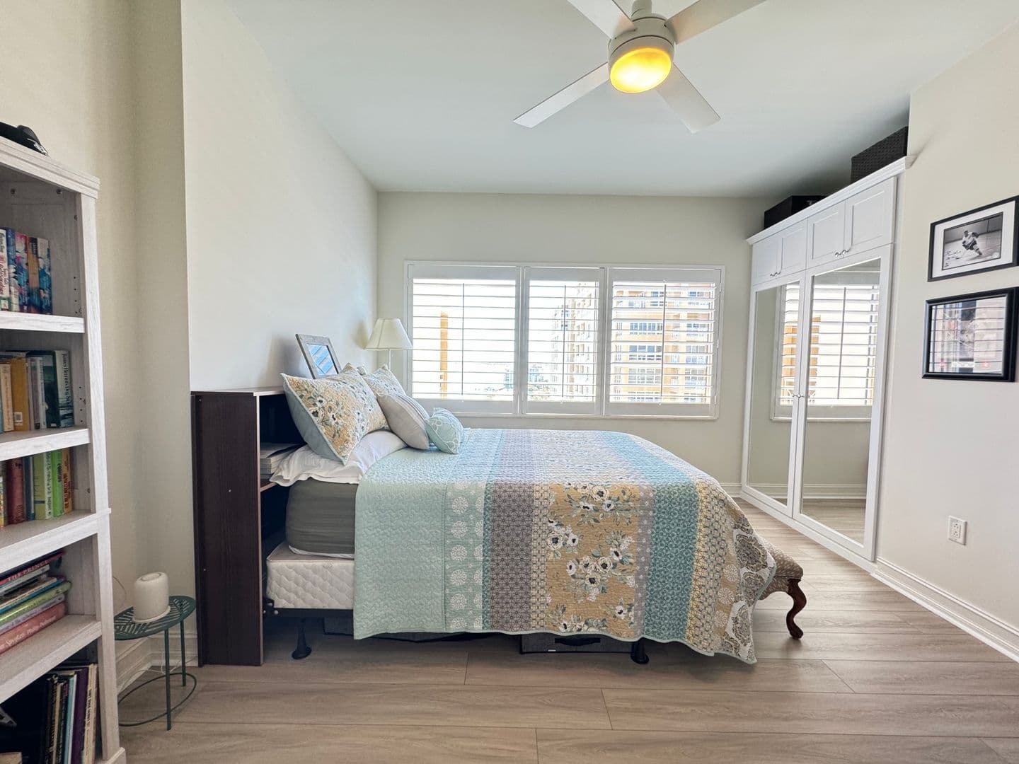 Sarasota House: 1111 Ritz Carlton Dr. #1404