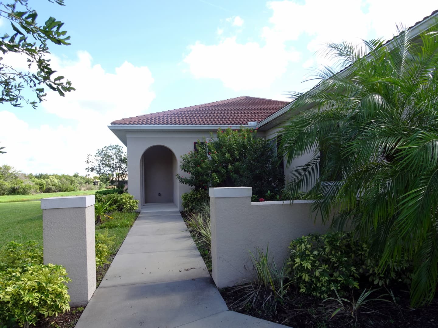 Nokomis House: 106 Lerida Court