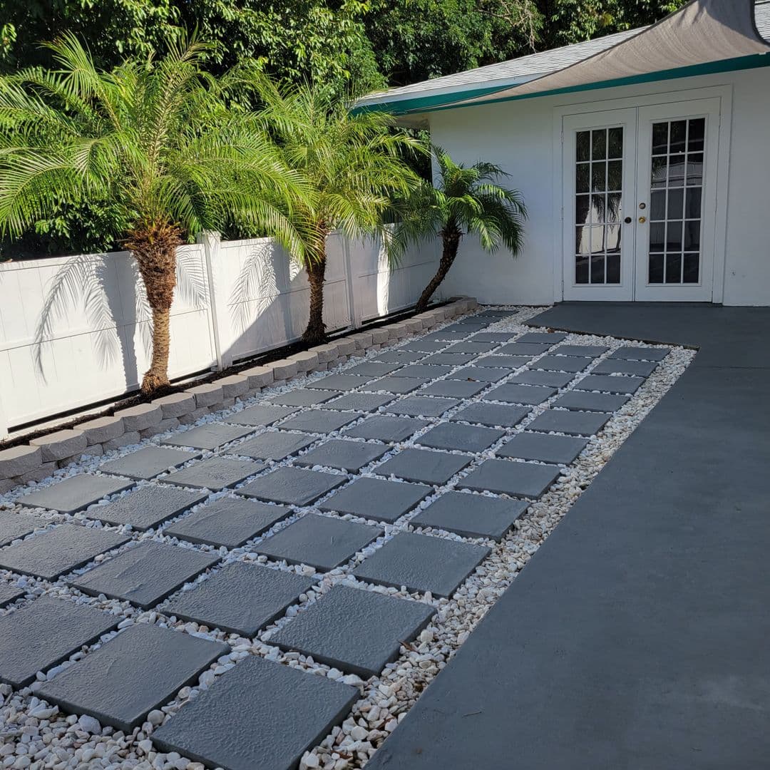 Sarasota House: 3439 McIntosh Rd.