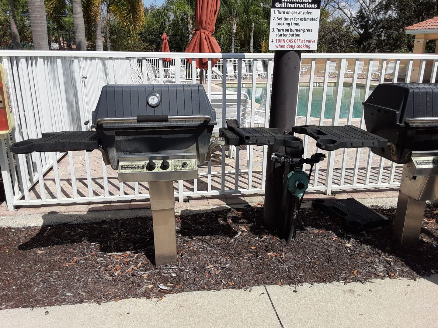 Sarasota House: 3716 82nd Ave. Cir. E, #102
