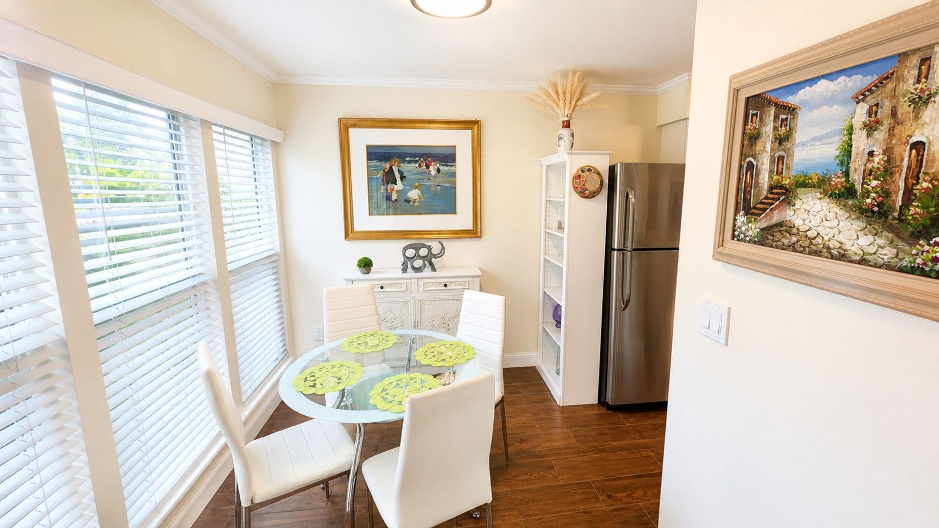 Sarasota House: 3413 Clark Rd. #114