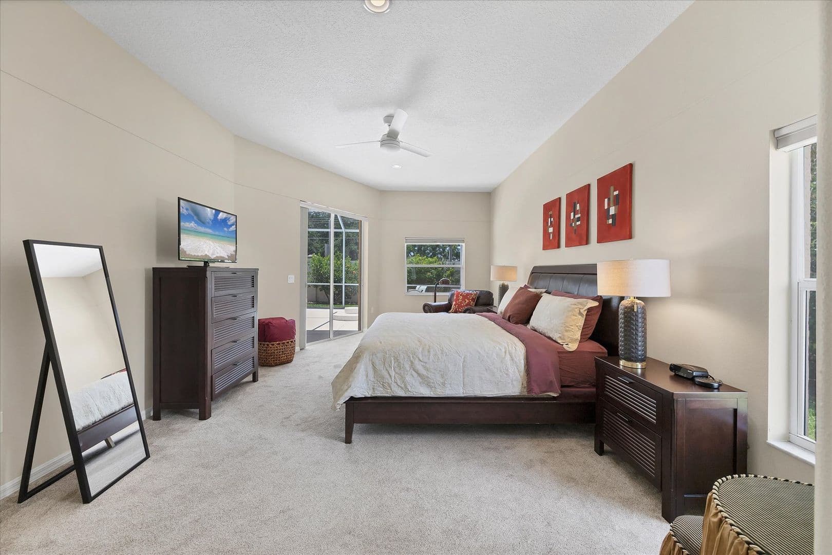 Sarasota House: 6392 Woodbirch Place