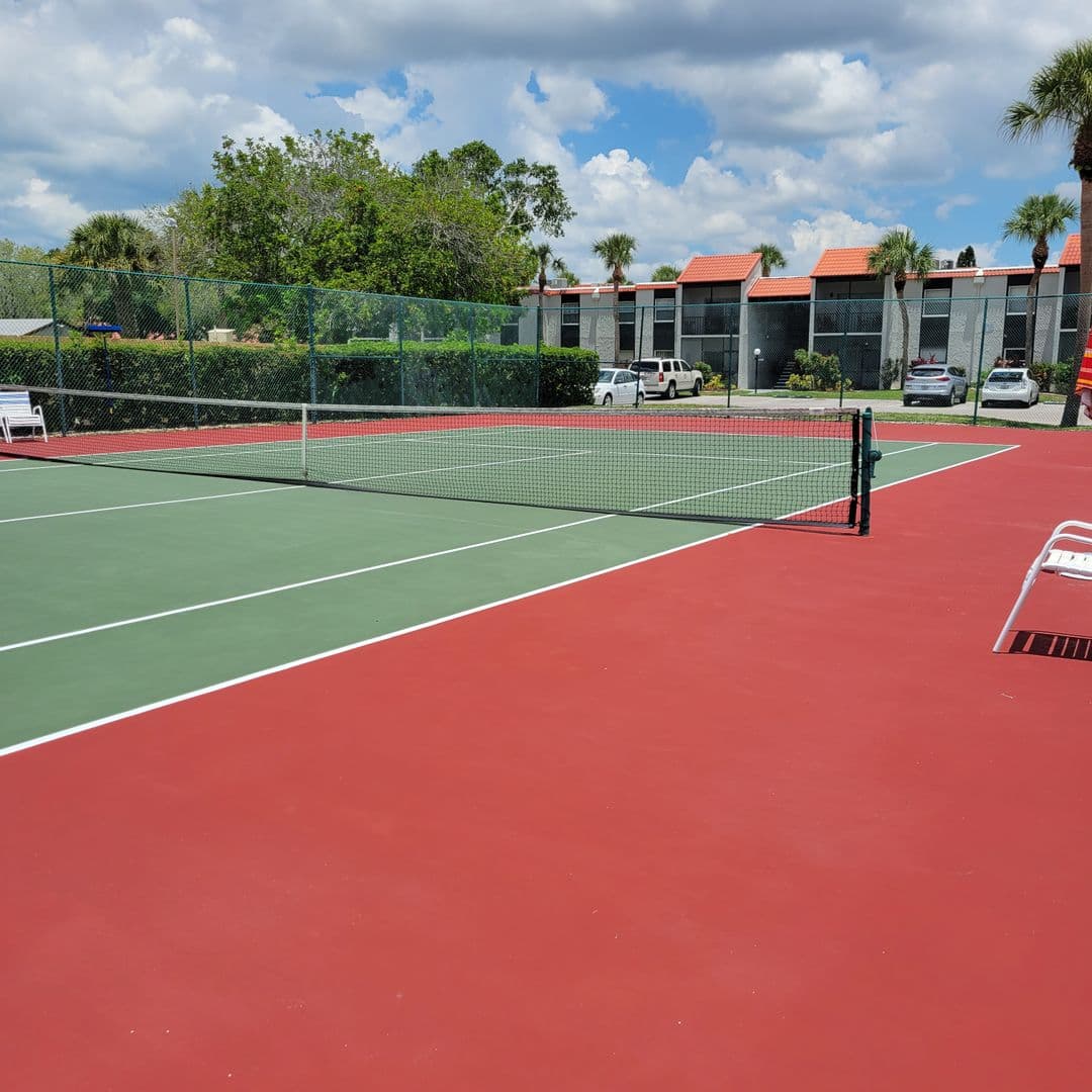 Sarasota House: 3275 Beneva Rd #104