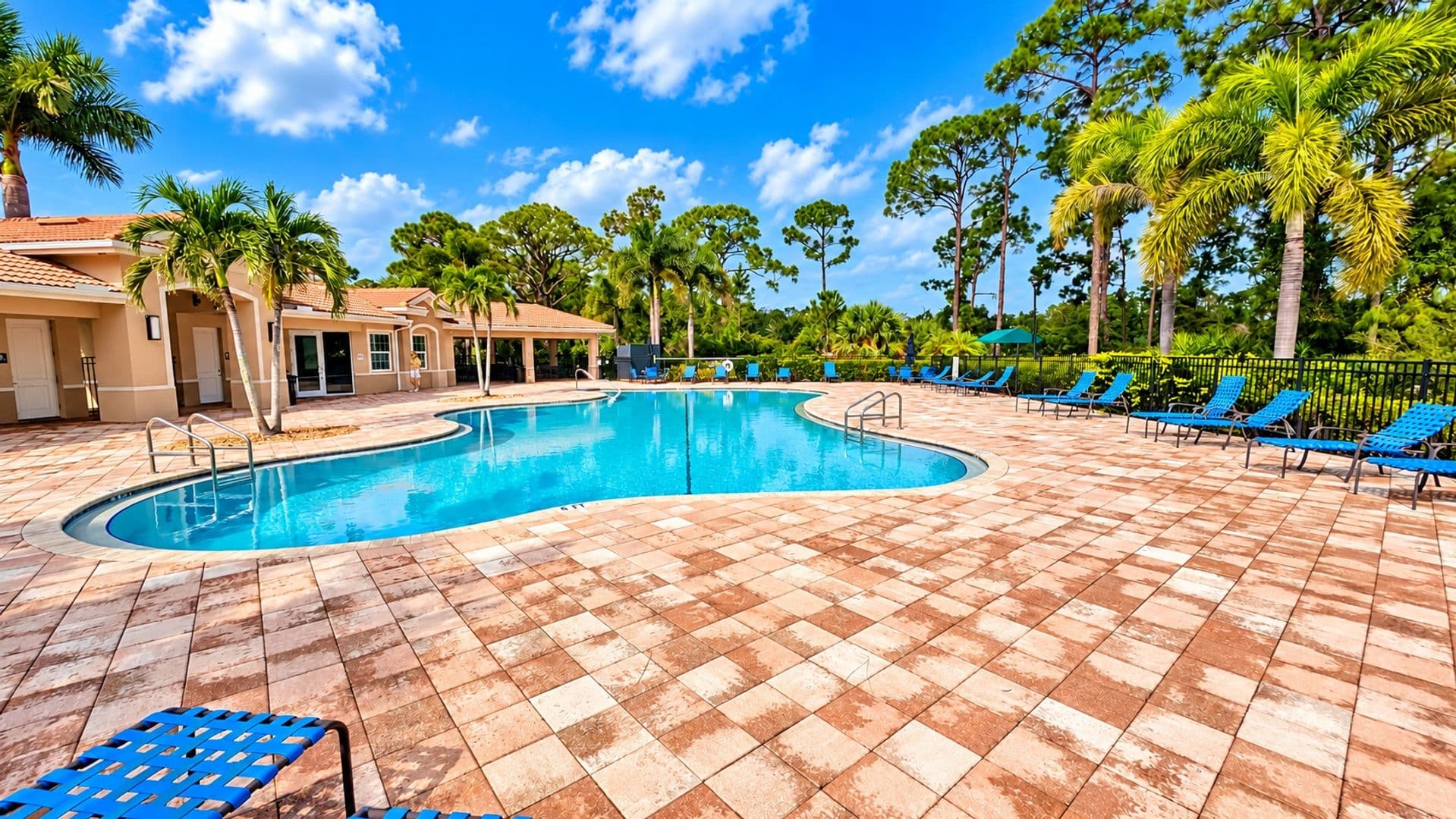 Venice House: 11455 Blackfin St.