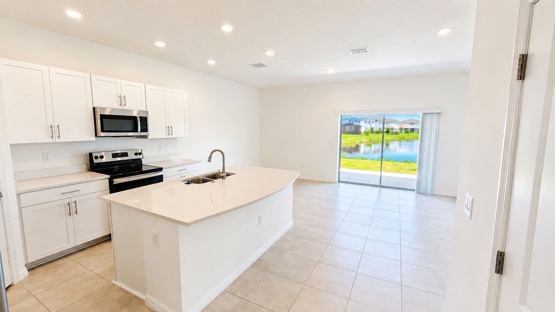 Nokomis House: 5686 Archipelago St.