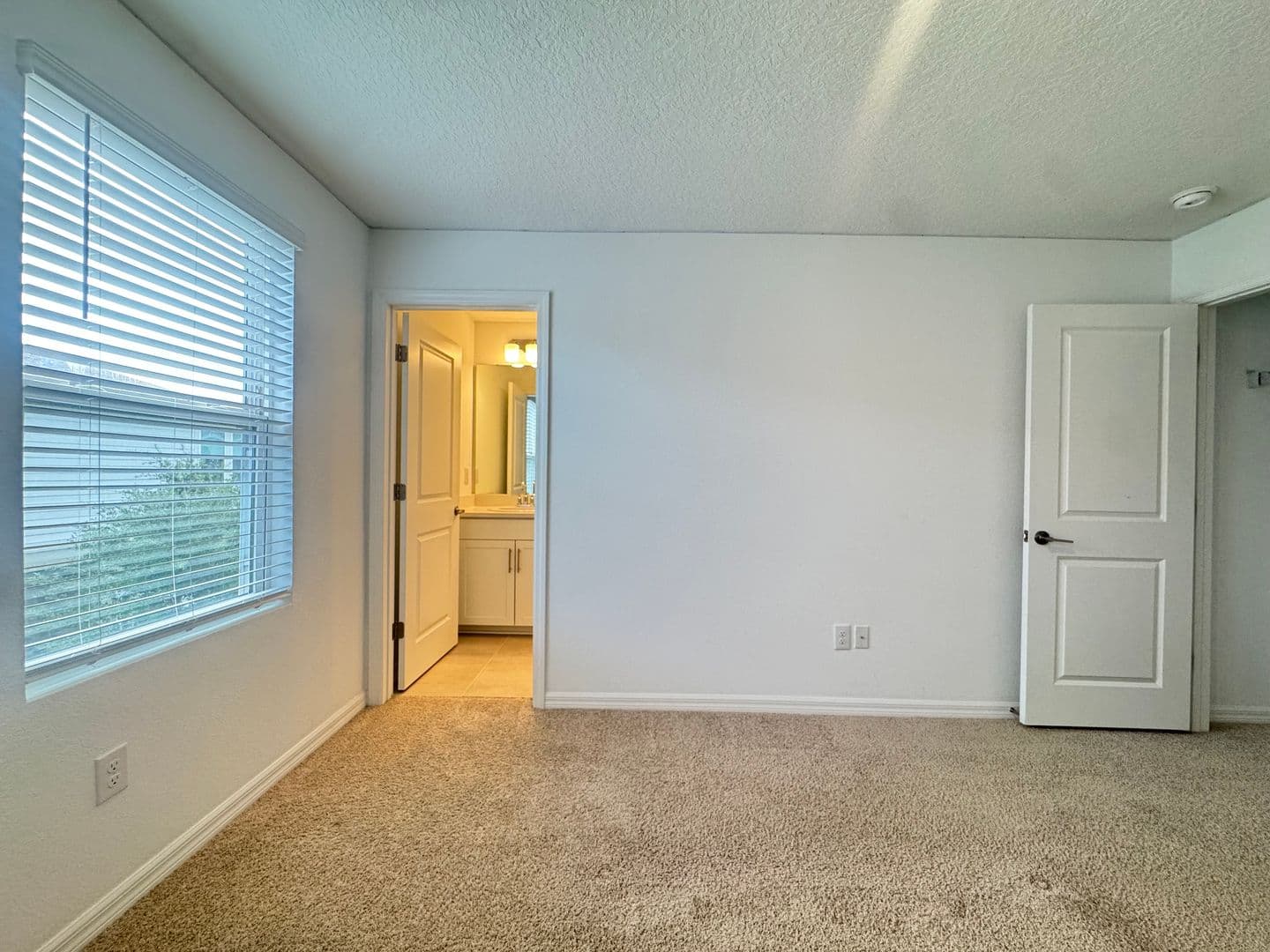 Sarasota House: 8528 Daybreak St.