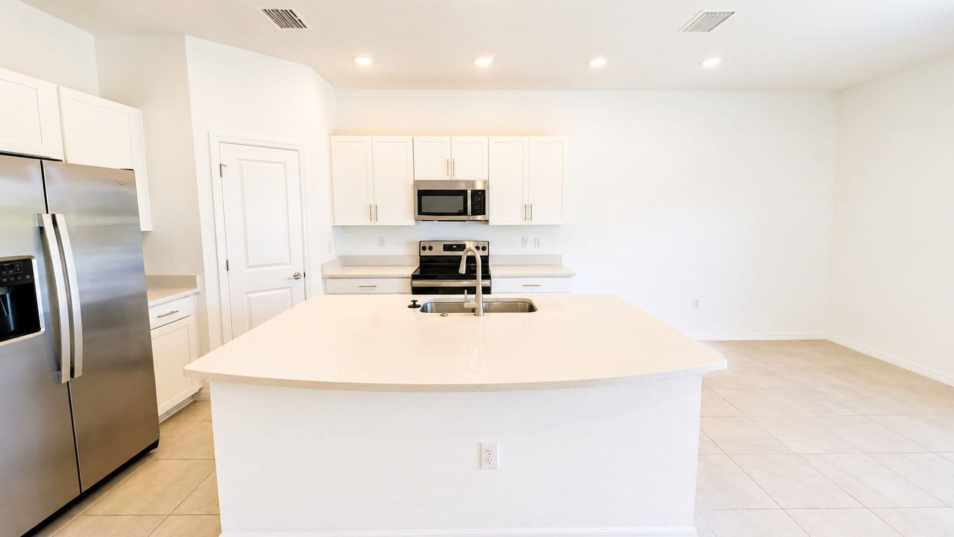 Nokomis House: 5686 Archipelago St.