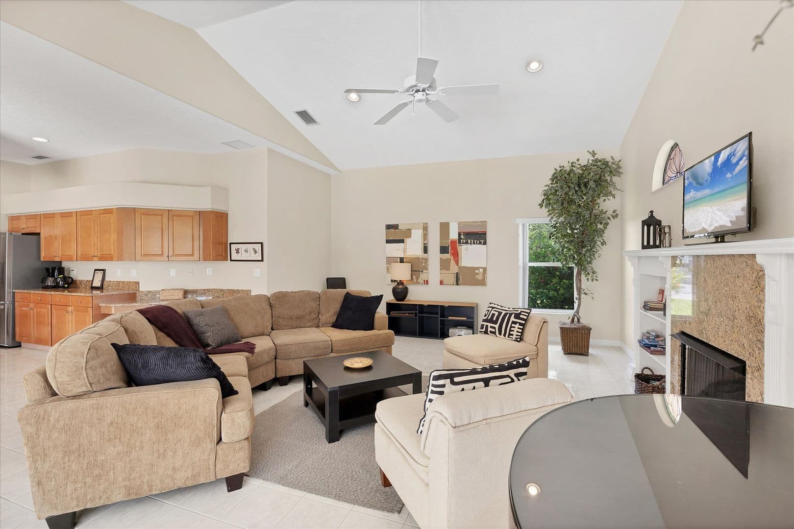 Sarasota House: 6392 Woodbirch Place