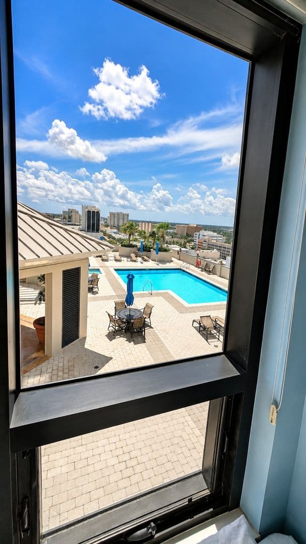 Sarasota House: 50 Central Ave. #11A