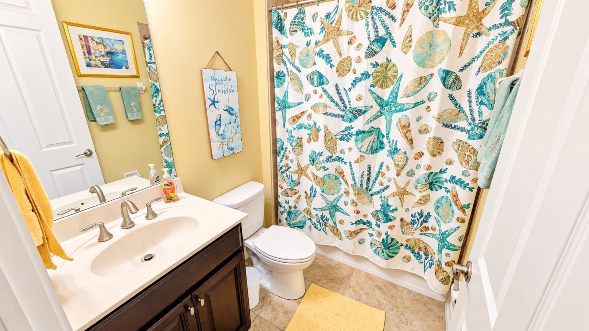 Venice House: 11455 Blackfin St.