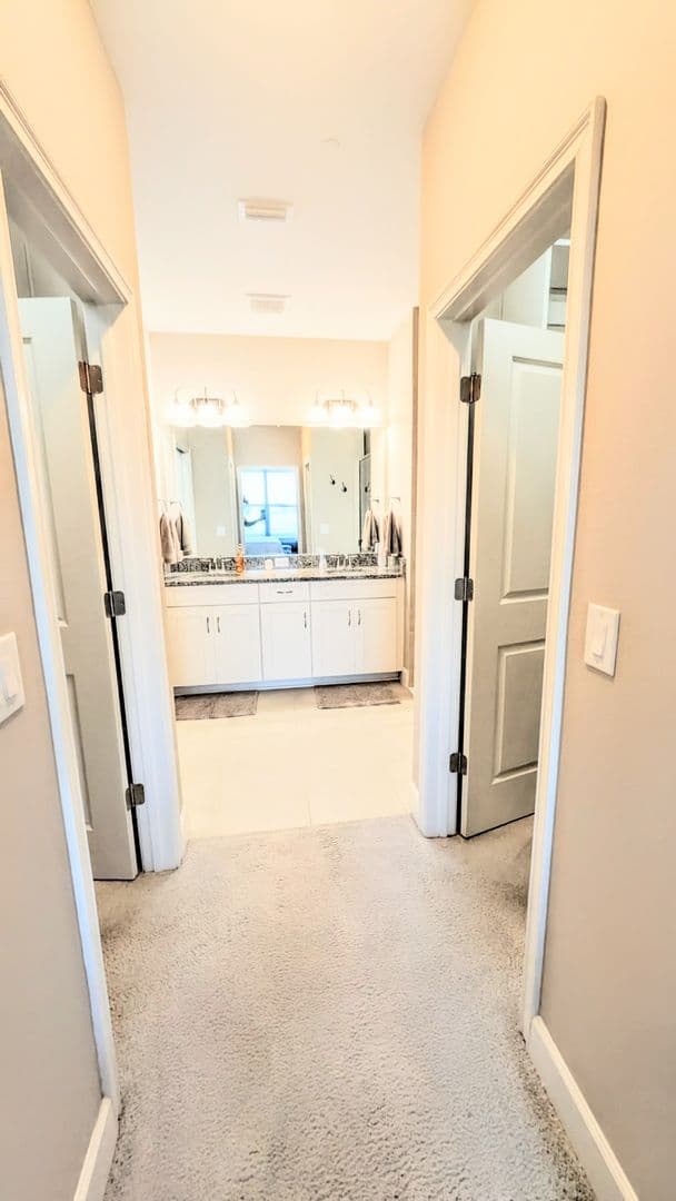 Bradenton House: 13605 Messina Loop #104