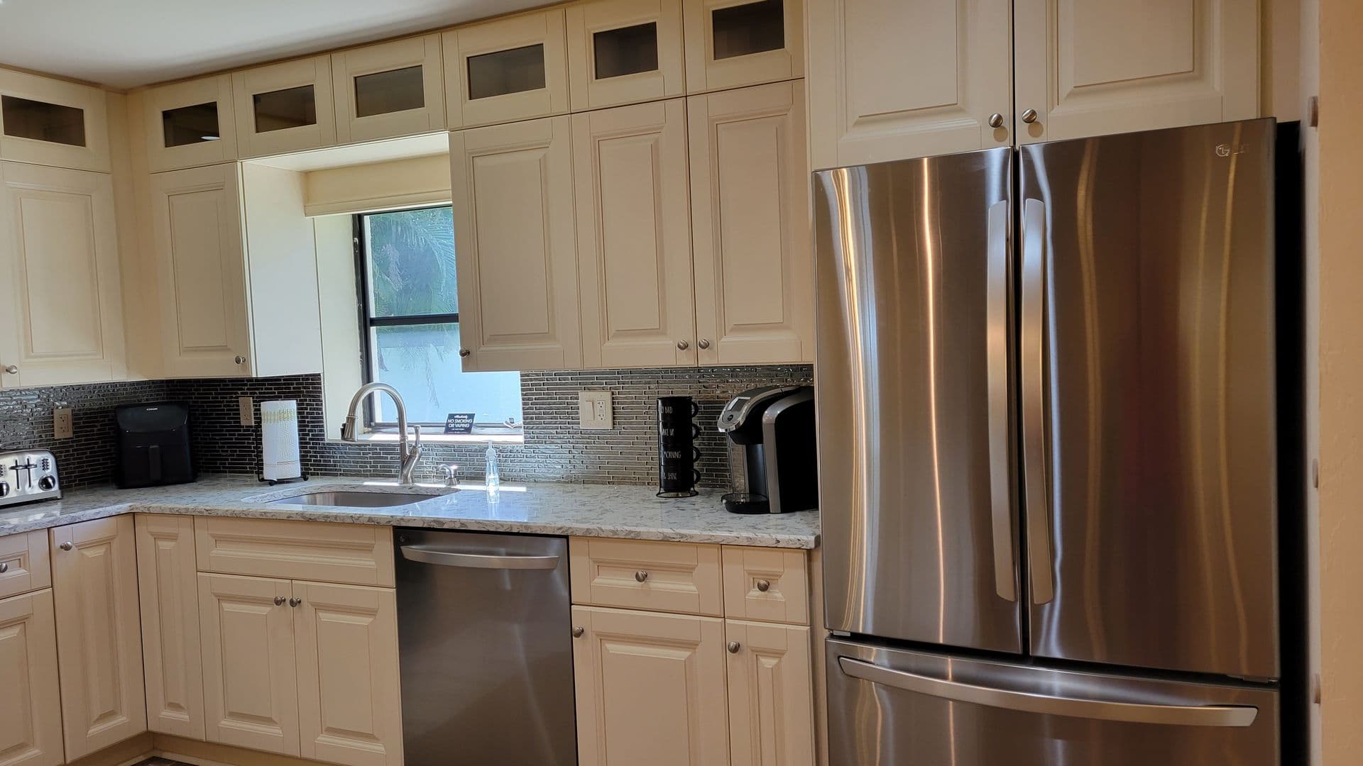 Sarasota House: 3932 Sunshine Ave.
