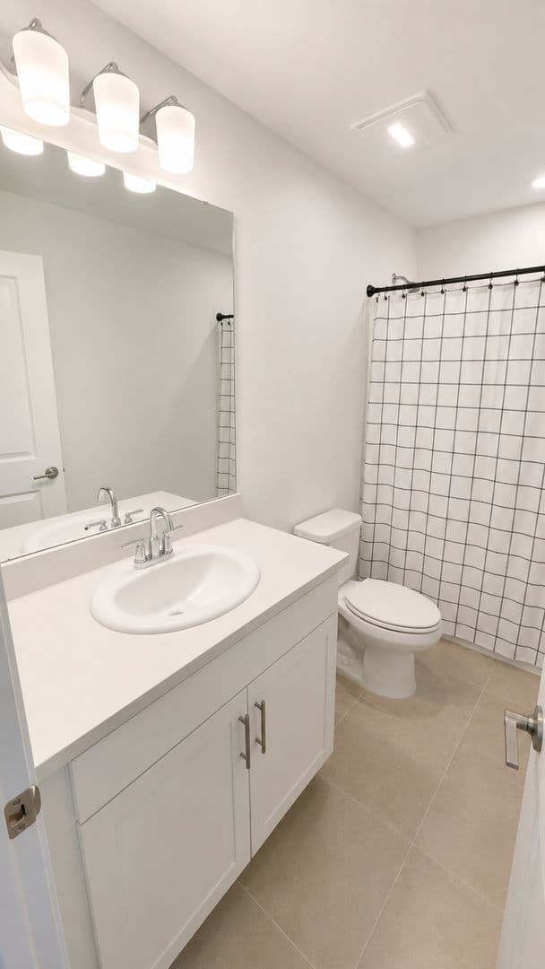 Nokomis House: 5698 Archipelago St.