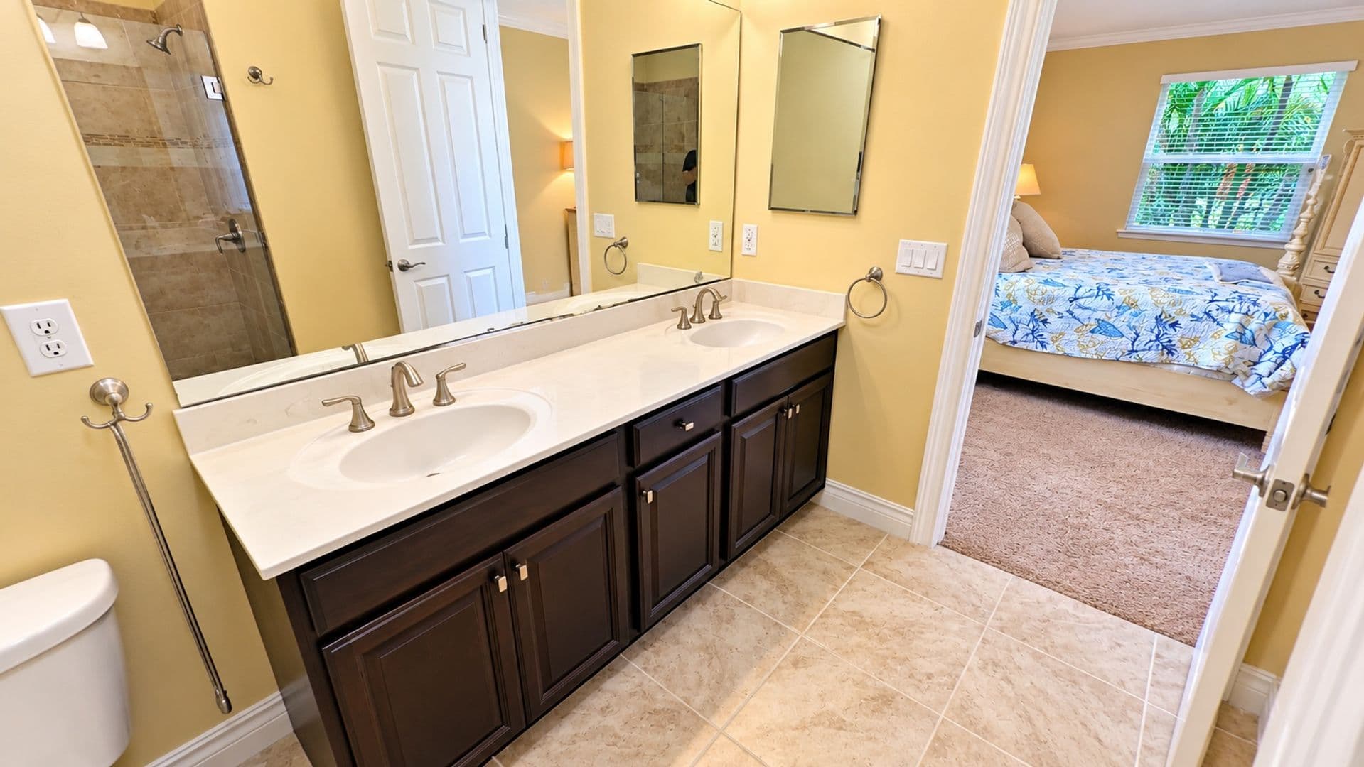 Venice House: 11455 Blackfin St.