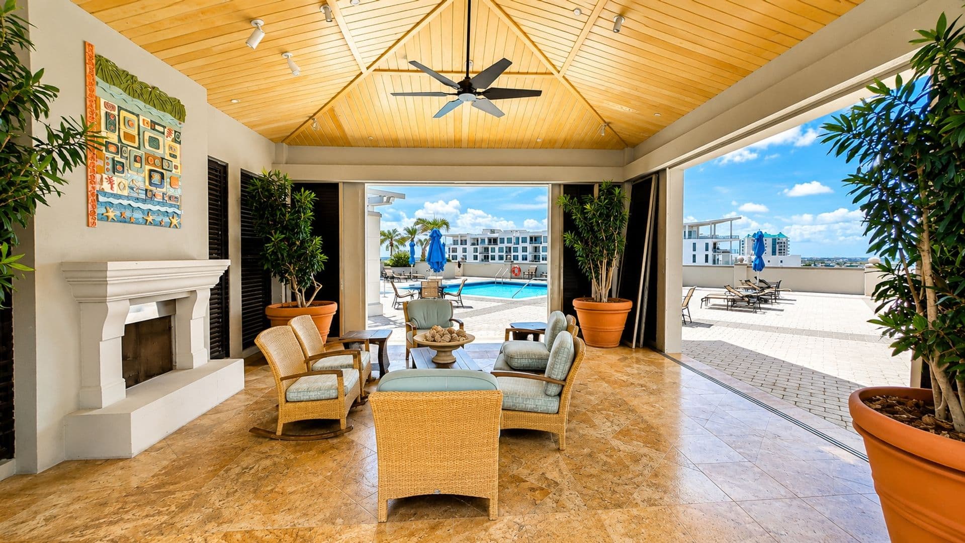 Sarasota House: 50 Central Ave. #11A