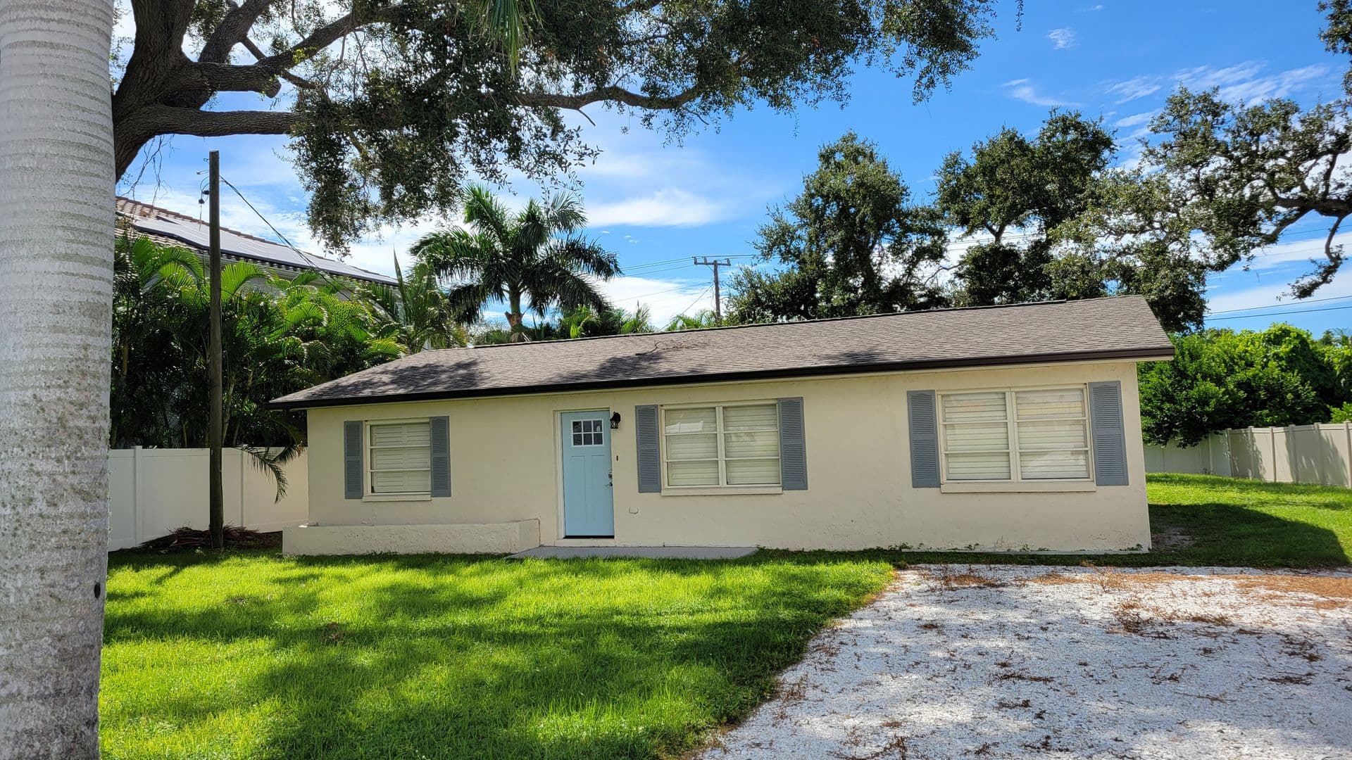 Sarasota House: 3932 Sunshine Ave.