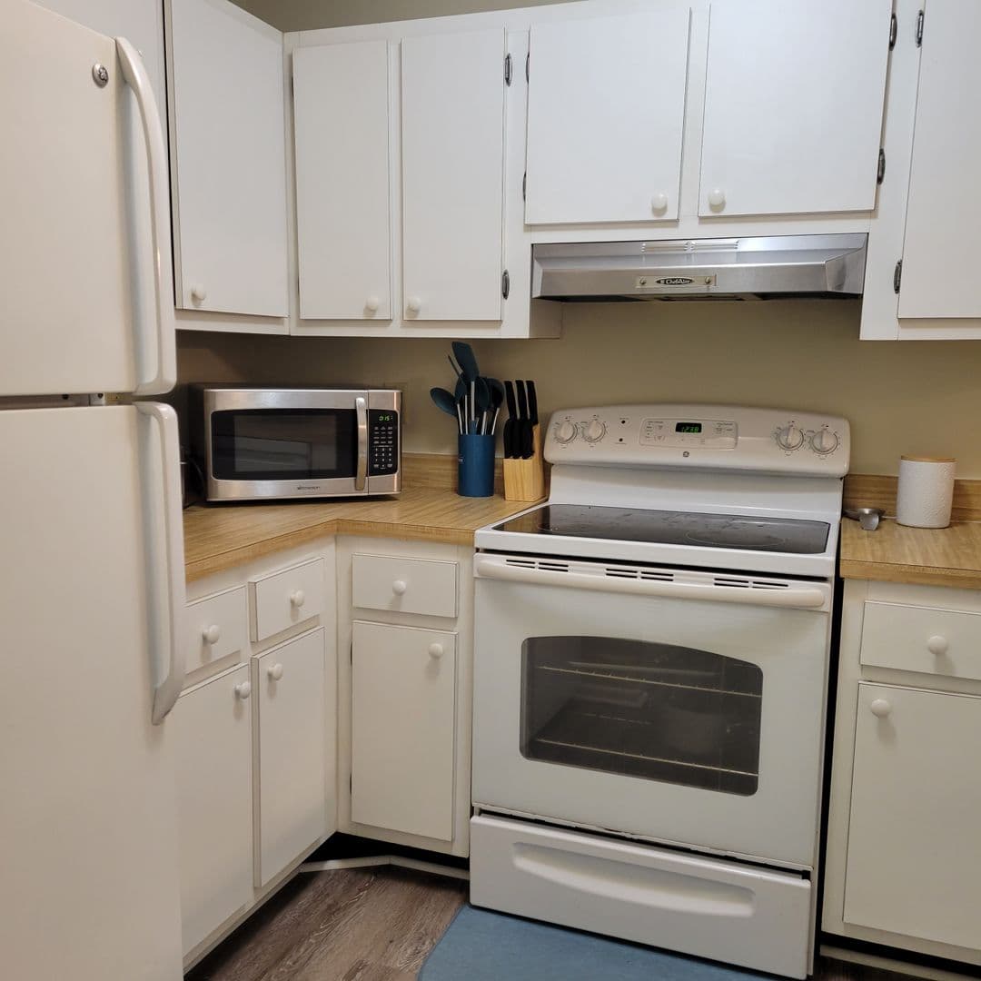 Sarasota House: 3275 Beneva Rd #104
