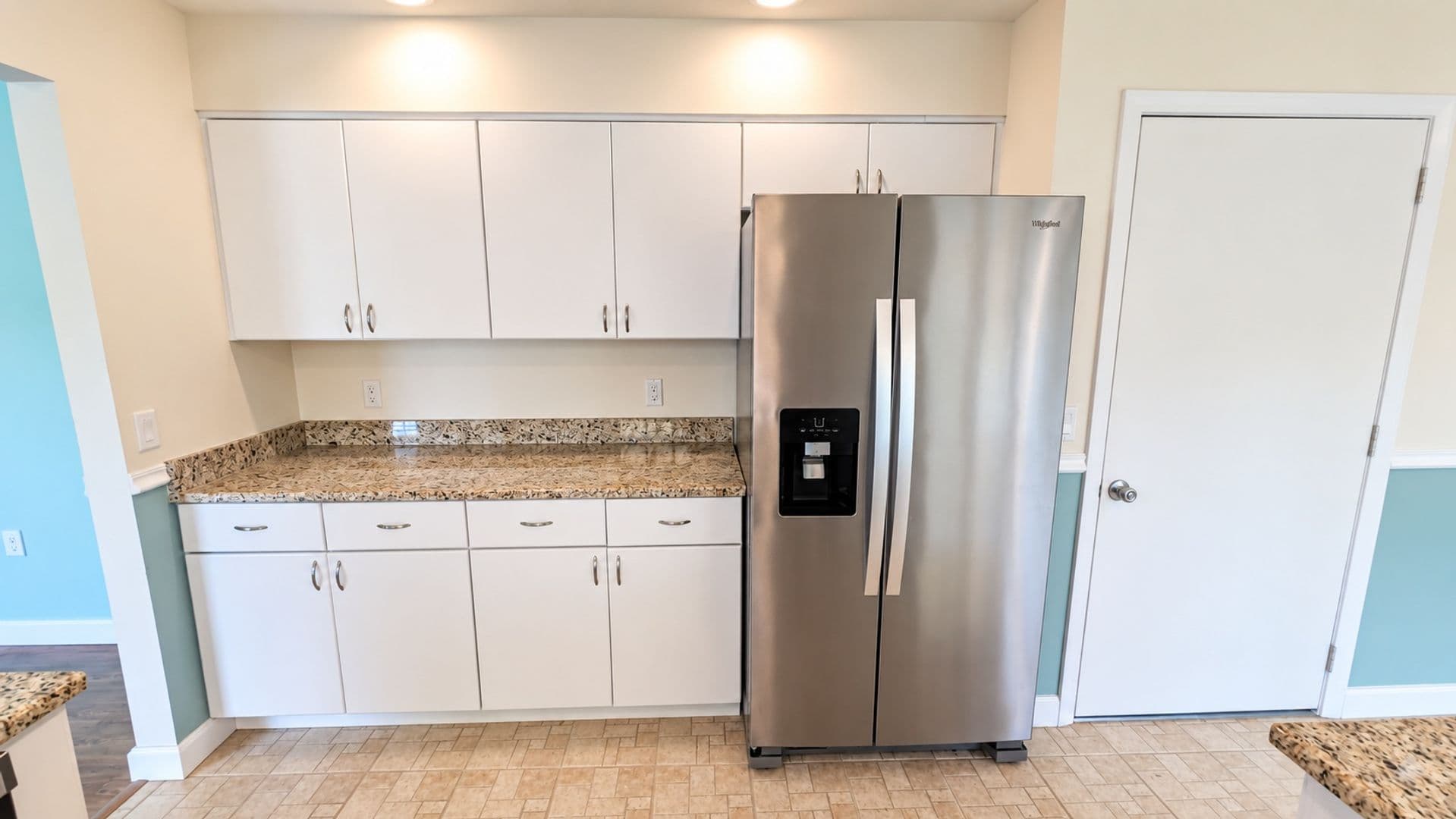 Bradenton House: 3520 57th Ave. Cir. W., Unit 10