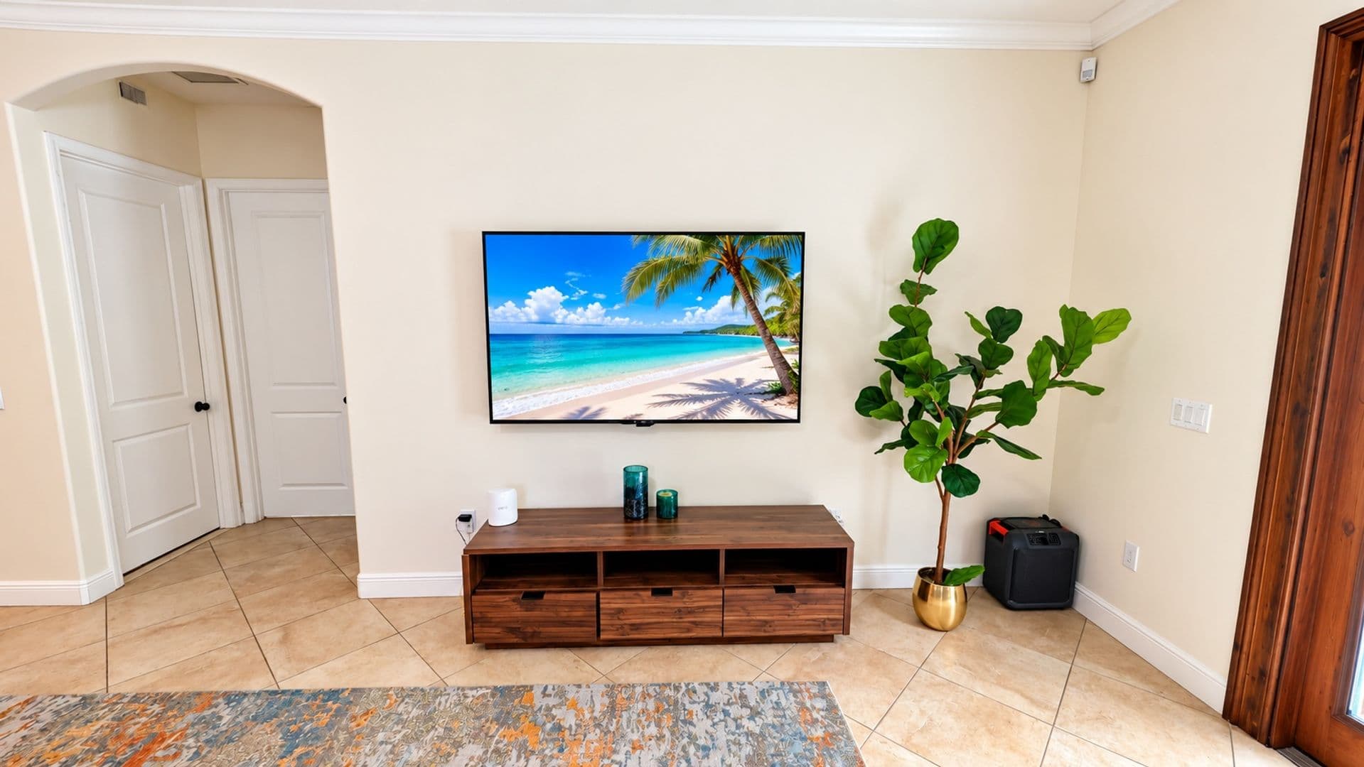 Sarasota House: 2225 Bahia Vista St.