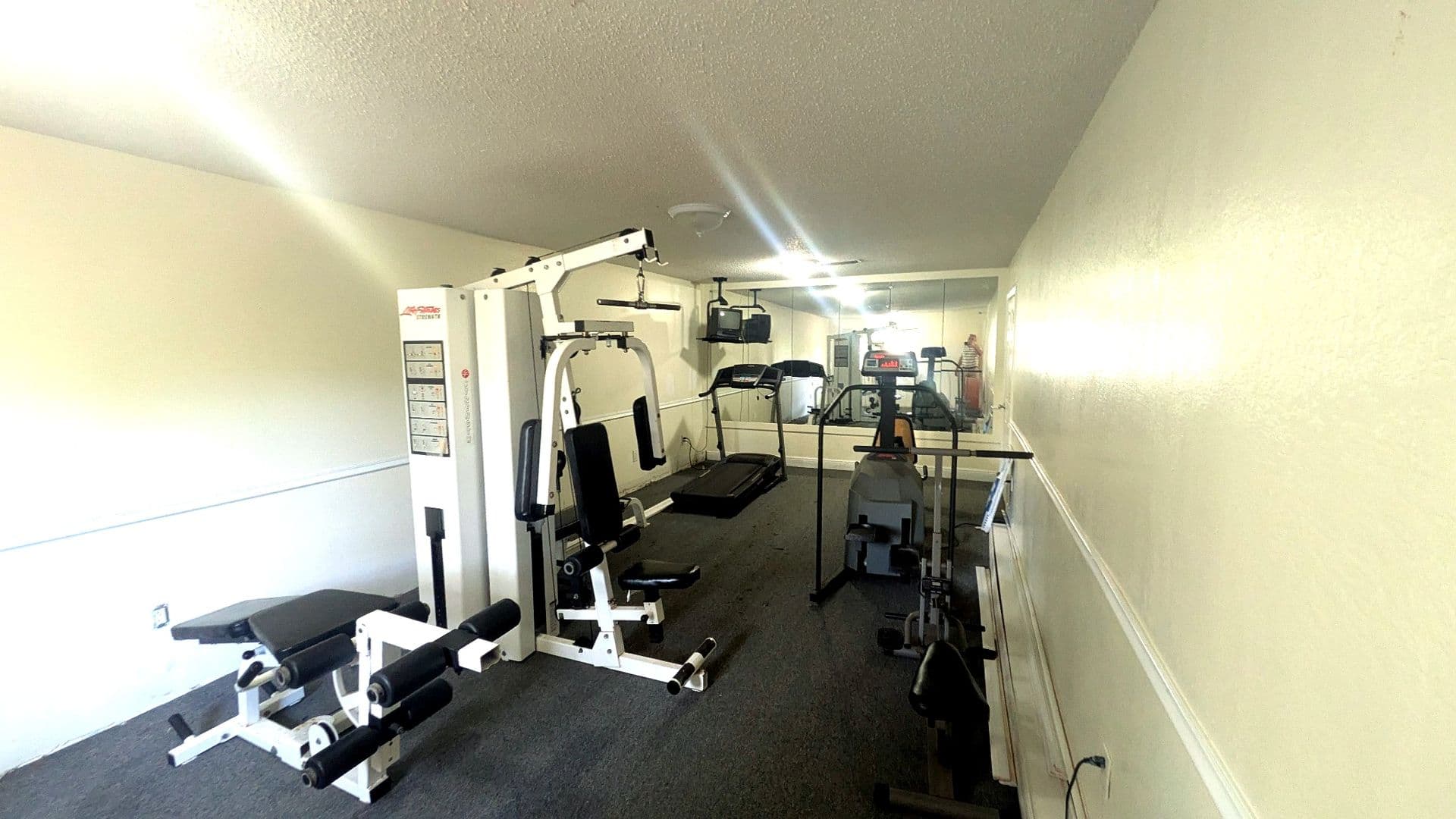 Sarasota House: 3413 Clark Rd. #114