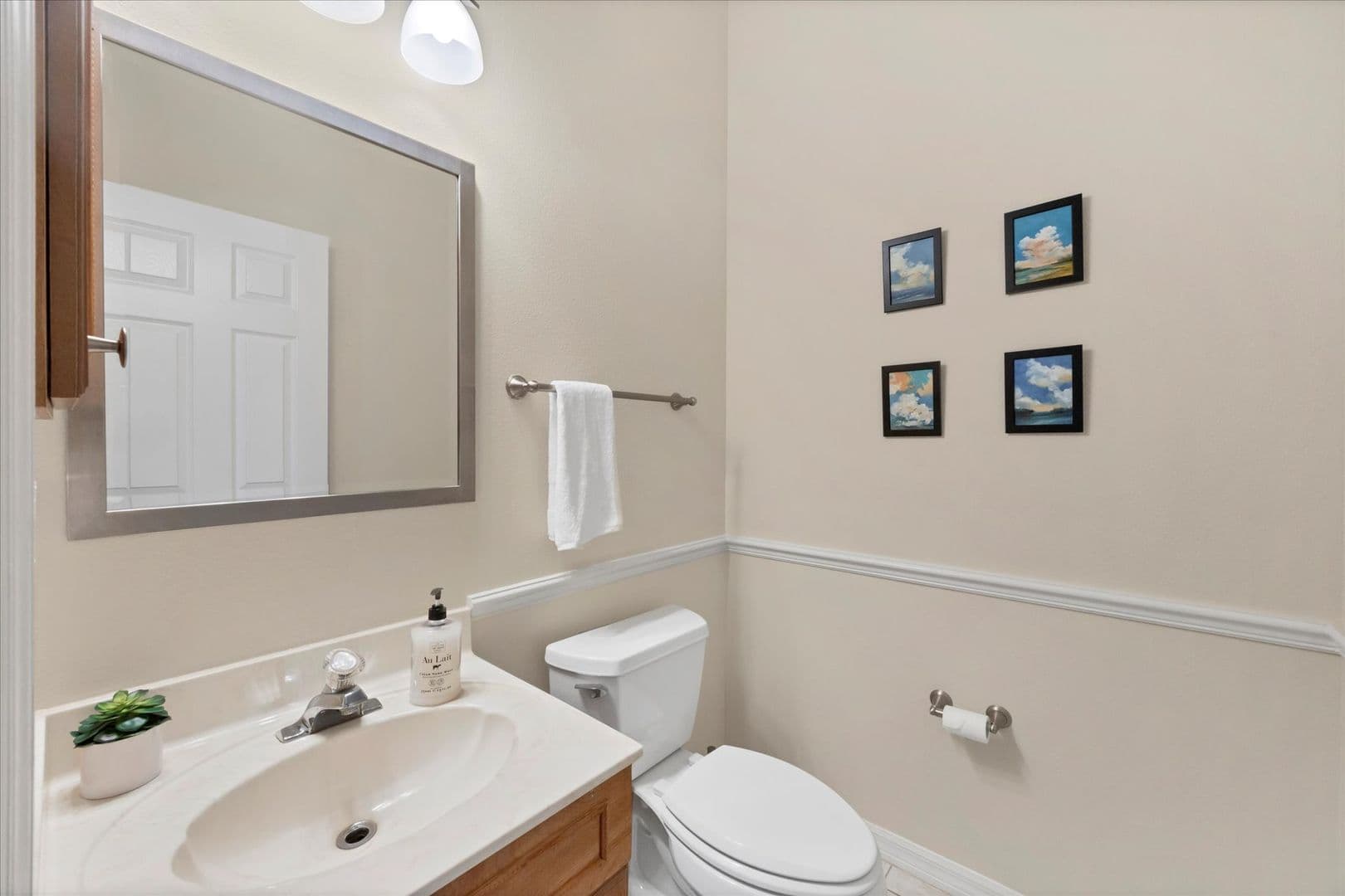 Sarasota House: 6392 Woodbirch Place