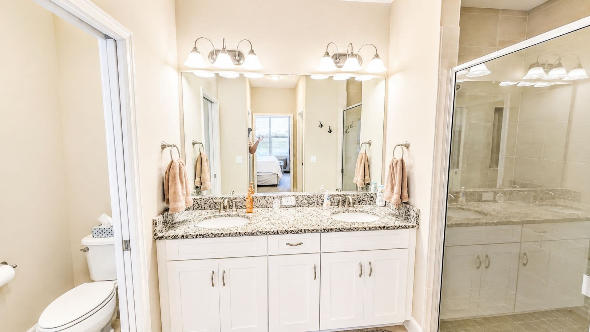 Bradenton House: 13605 Messina Loop #104