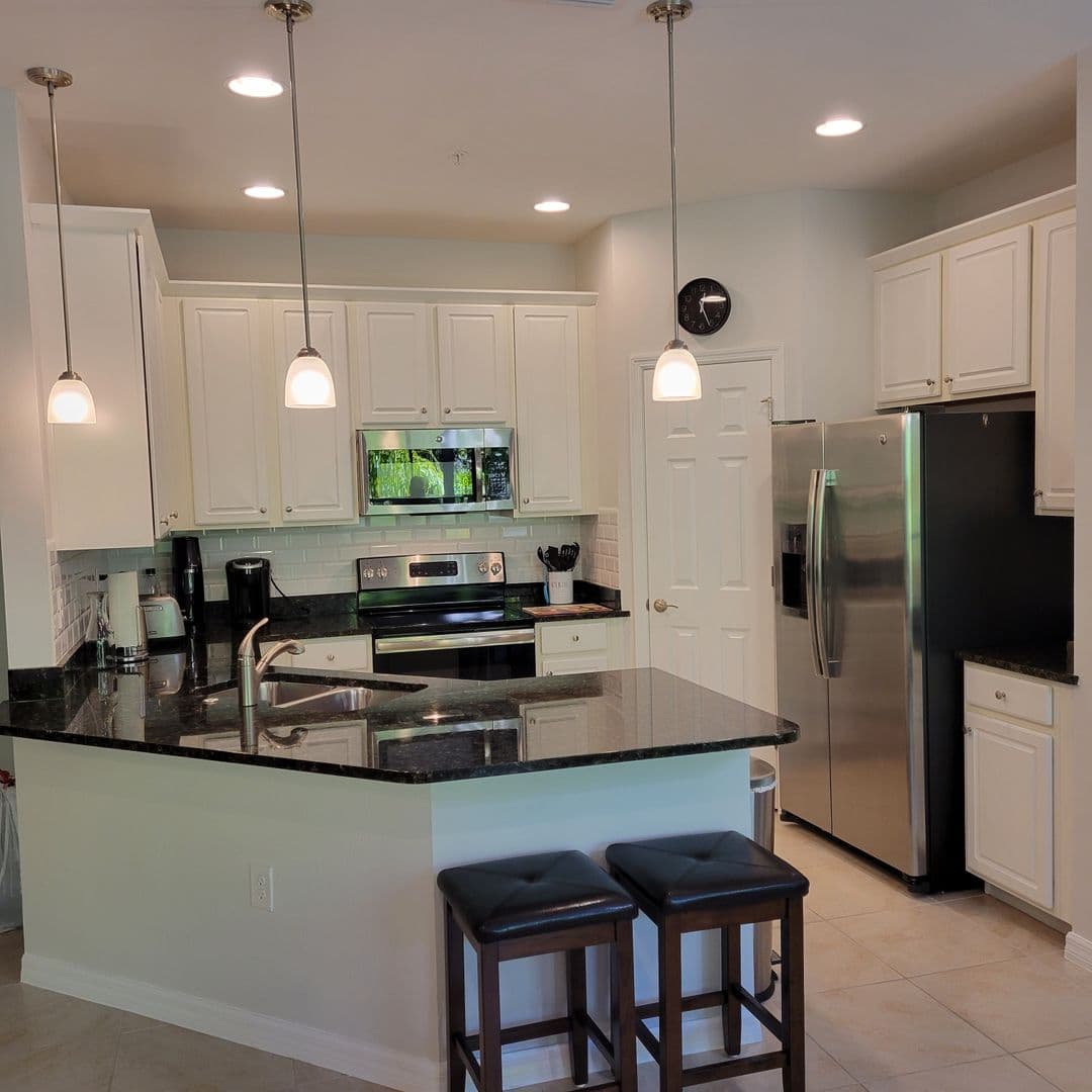 Osprey House: 152 Navigation Circle #107