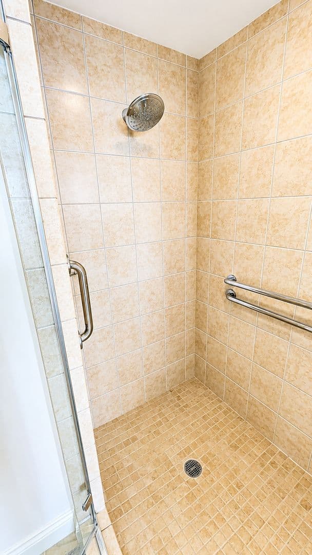 Sarasota House: 50 Central Ave. #11A