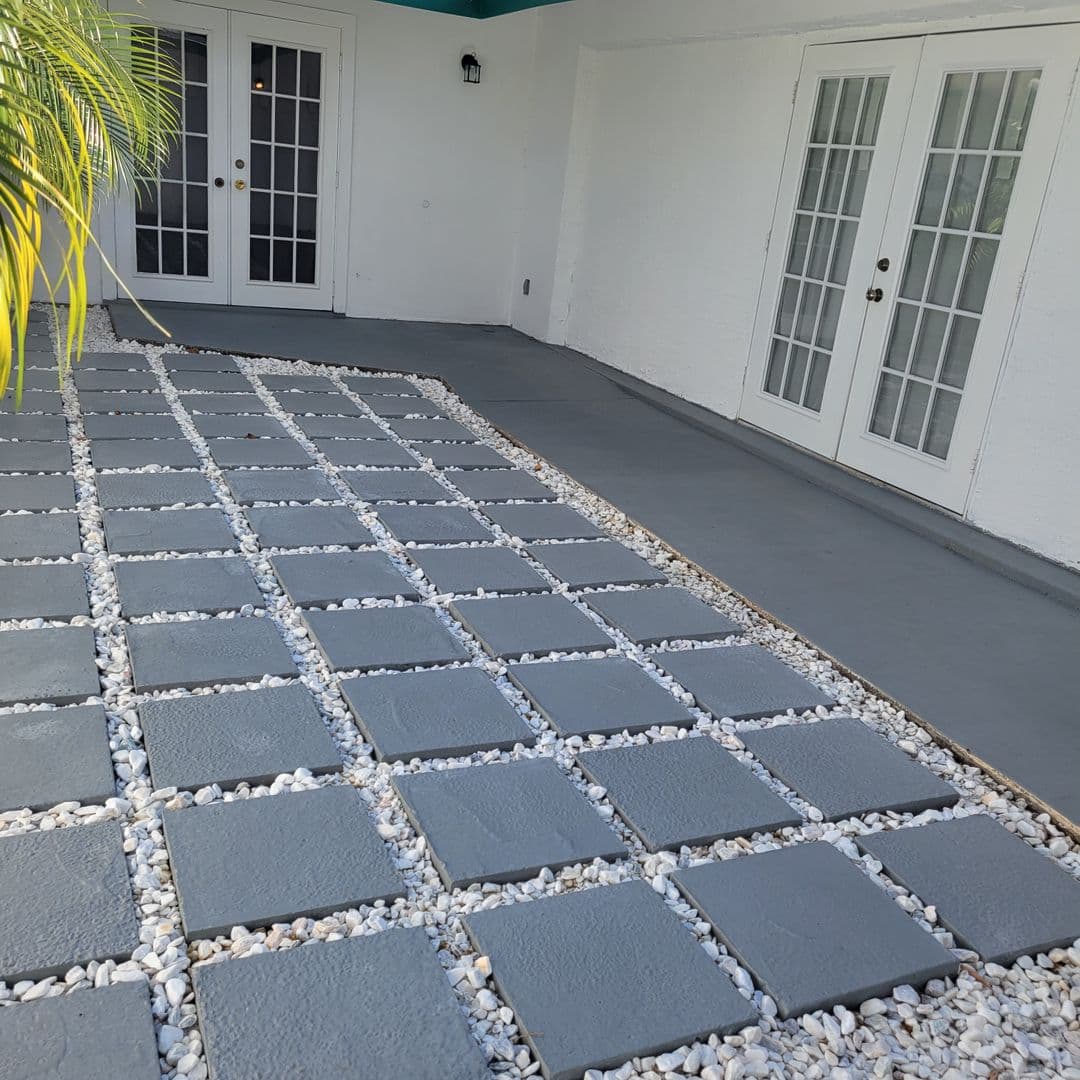 Sarasota House: 3439 McIntosh Rd.