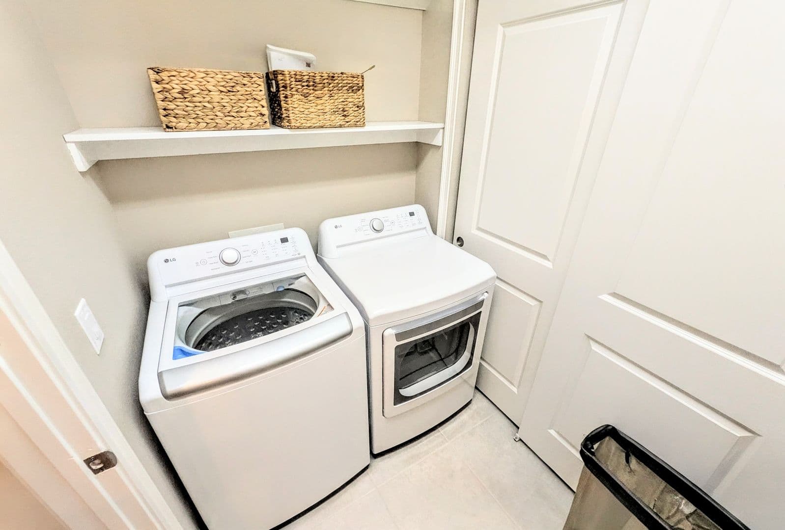 Bradenton House: 13605 Messina Loop #104