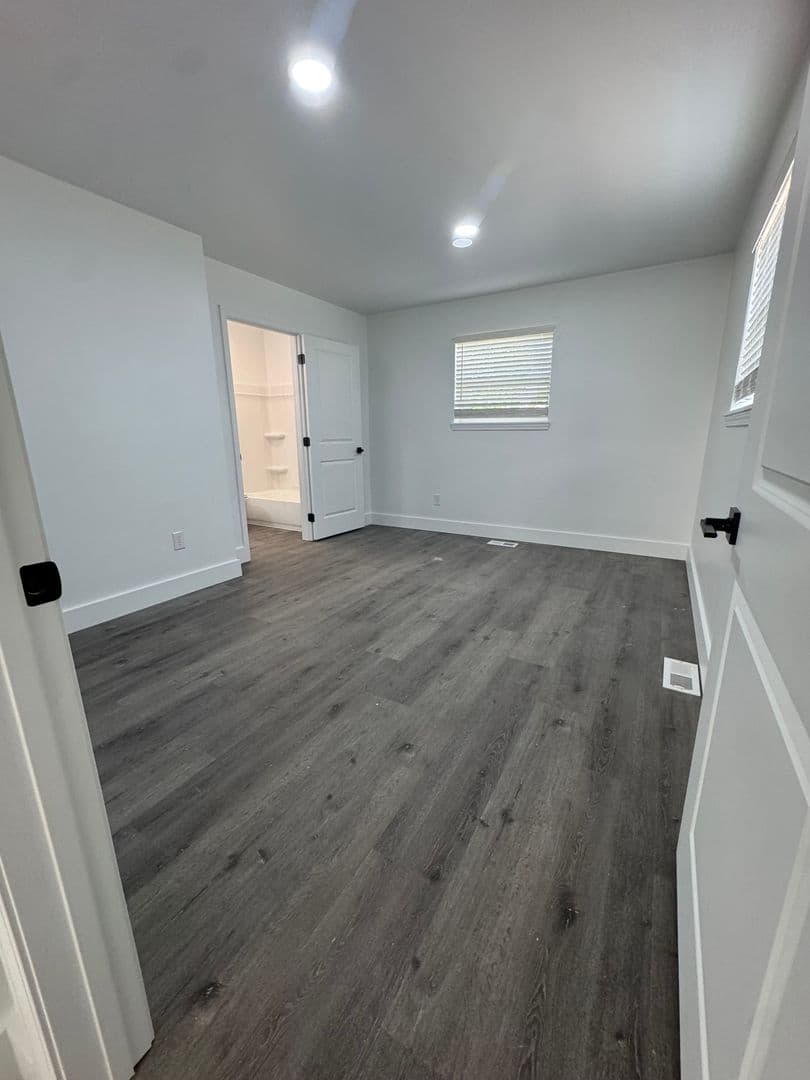 Cape Girardeau Apartment: 315 S Middle - 201