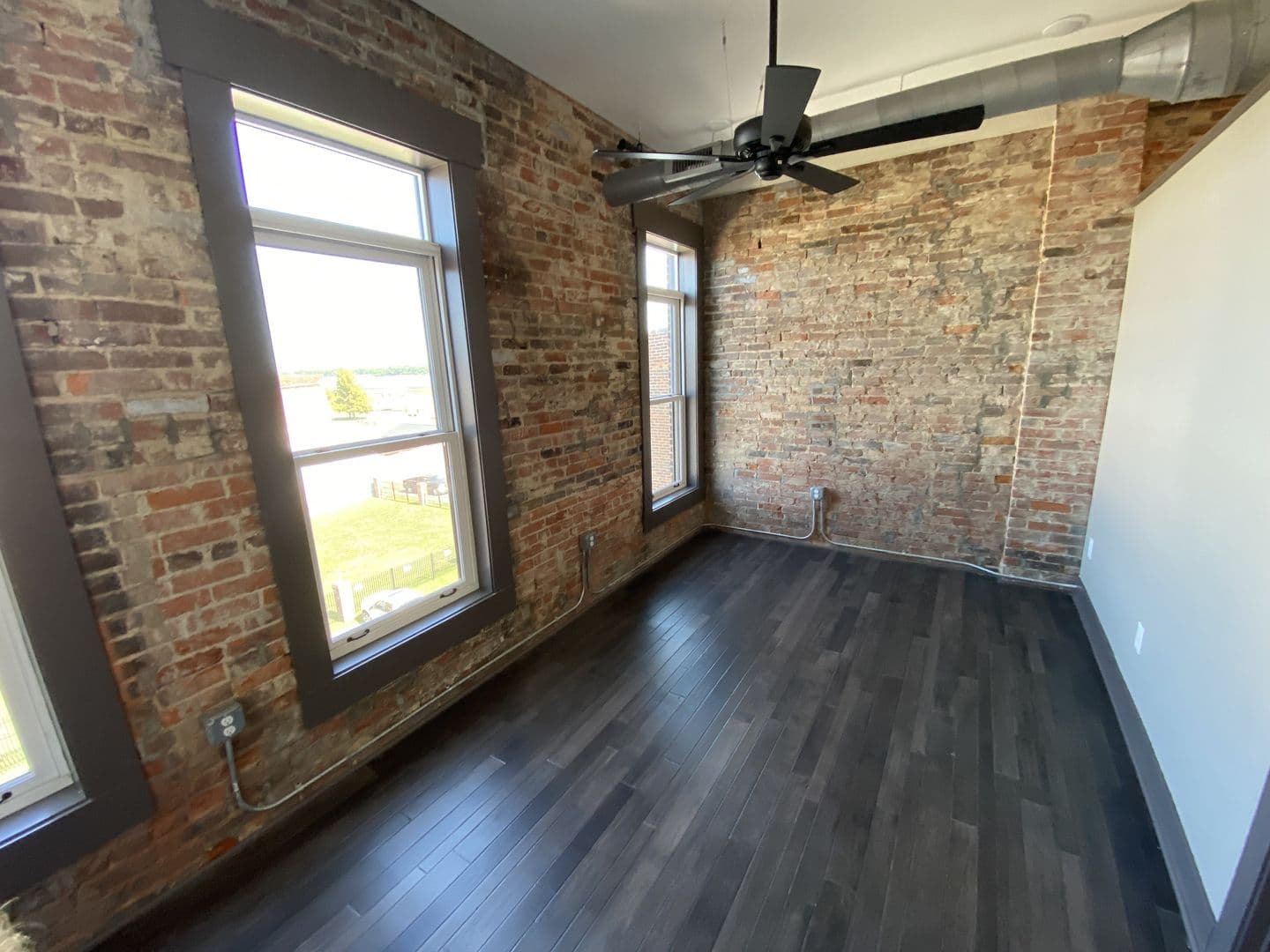 Paducah Apartment: 227 Broadway