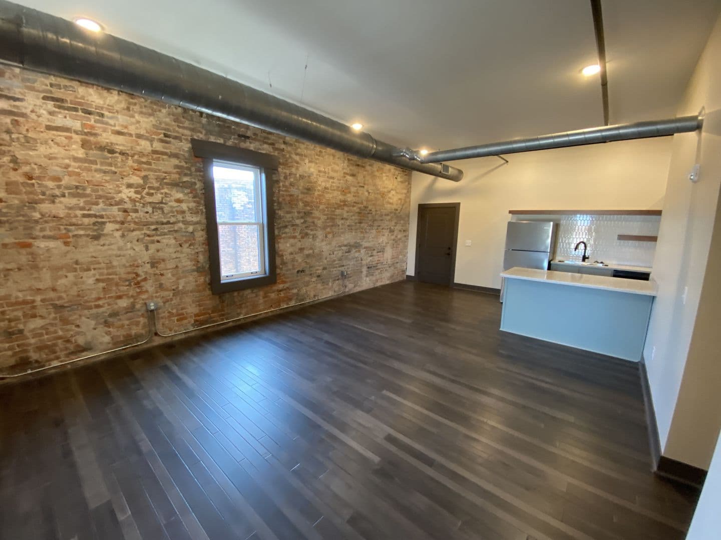 Paducah Apartment: 227 Broadway