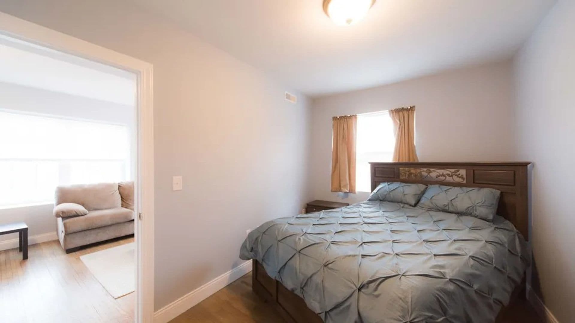 Paducah Apartment: 1640 Jefferson