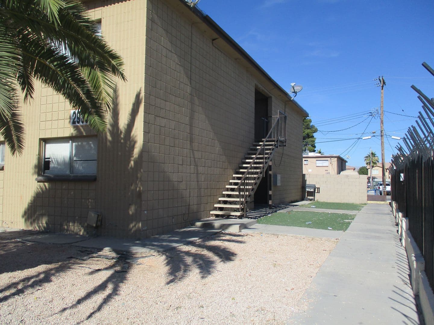 Las Vegas Apartment: 2933 Elm Ave
