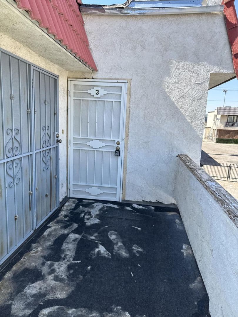 Las Vegas Apartment: 2377 Exeter Dr